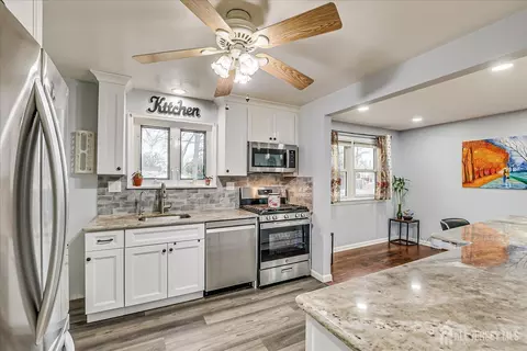 149 Vineyard Rd, Edison, NJ 08817 photo 14
