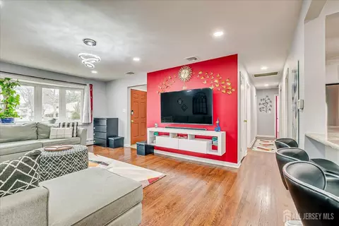 149 Vineyard Rd, Edison, NJ 08817 photo 8