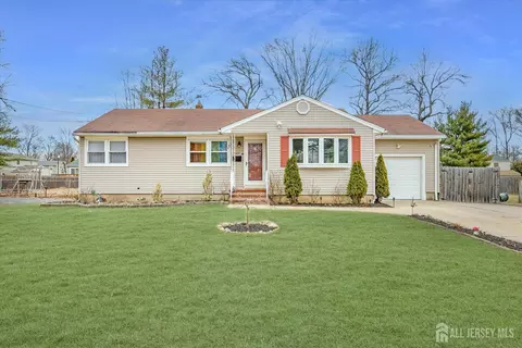 149 Vineyard Rd, Edison, NJ 08817 photo 1