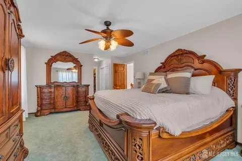 14 Daniel Pl, Matawan, NJ 07747 photo 17
