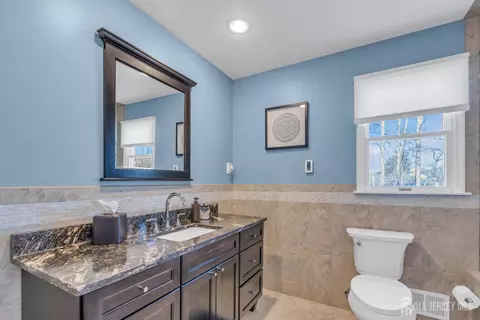 14 Daniel Pl, Matawan, NJ 07747 photo 18