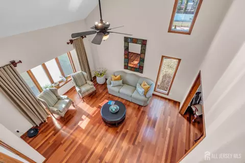 14 Daniel Pl, Matawan, NJ 07747 photo 16