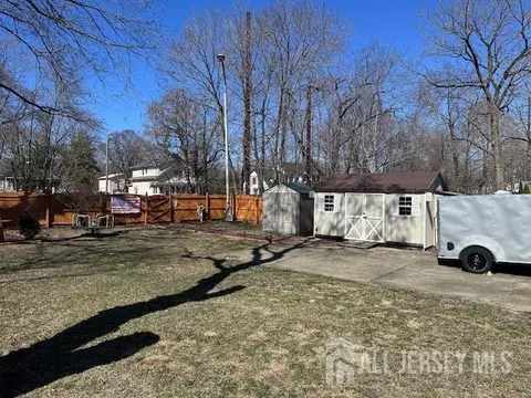 111 Main St, Helmetta, NJ 08828 photo 11