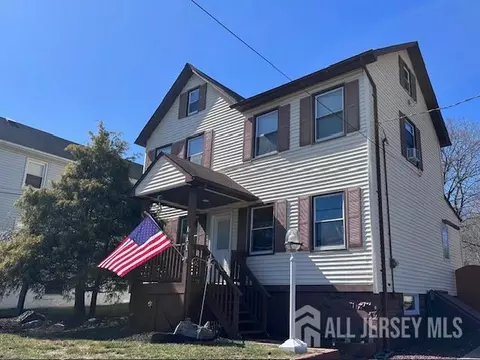 111 Main St, Helmetta, NJ 08828 photo 4