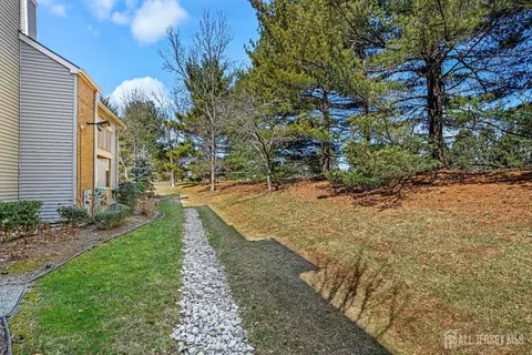 2310 Ravens Crest Dr, Plainsboro, NJ 08536 photo 20
