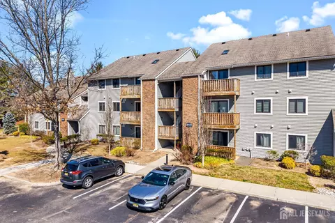 2310 Ravens Crest Dr, Plainsboro, NJ 08536 photo 18