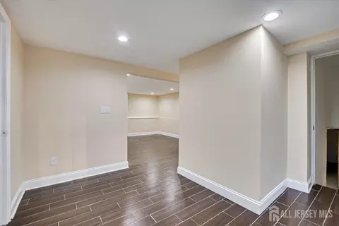 4 Adelphi Ct, Edison, NJ 08837 photo 19