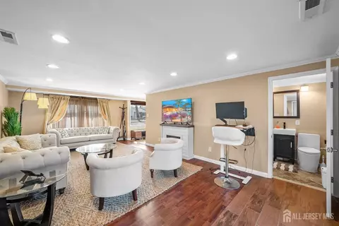 4 Hill Rd, Edison, NJ 08817 photo 34