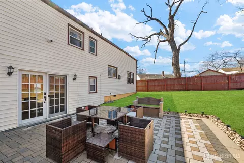 4 Hill Rd, Edison, NJ 08817 photo 40