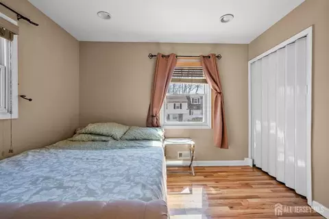 4 Hill Rd, Edison, NJ 08817 photo 22