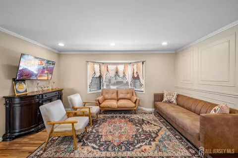4 Hill Rd, Edison, NJ 08817 photo 8