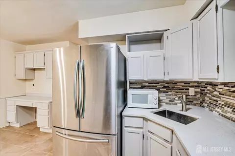 55 Marlin Ave E, Edison, NJ 08820 photo 22