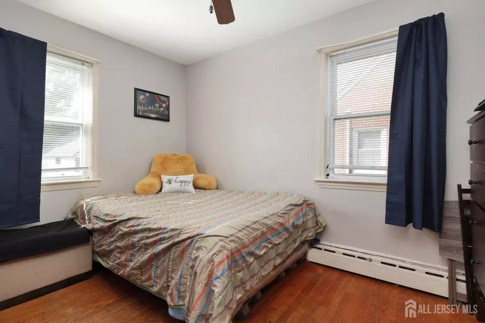 Bedroom - 687 Hommann Ave, Perth Amboy, NJ 08861 photo 5 of 6