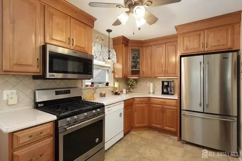 Kitchen - 687 Hommann Ave, Perth Amboy, NJ 08861 photo 1 of 3