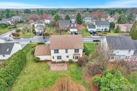 25 Franklin Dr, Plainsboro, NJ 08536 photo 36
