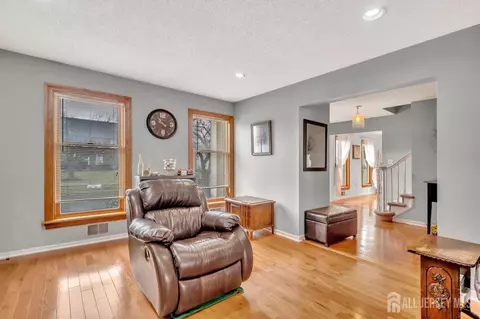 25 Franklin Dr, Plainsboro, NJ 08536 photo 16