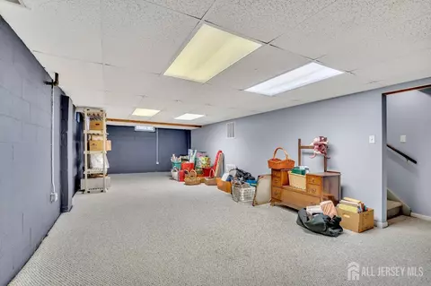 25 Franklin Dr, Plainsboro, NJ 08536 photo 40
