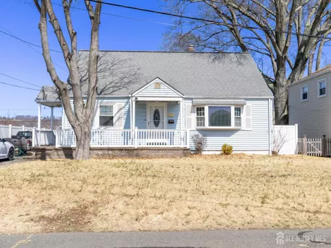 237 Cook Ave, Middlesex, NJ 08846 photo 1