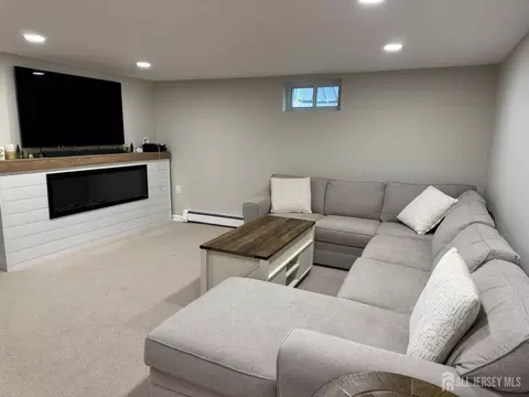 333 Harris Ave, Middlesex, NJ 08846 photo 23