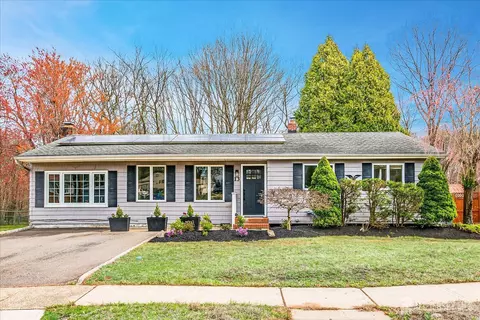 13 Brookside Rd, Edison, NJ 08817 photo 1