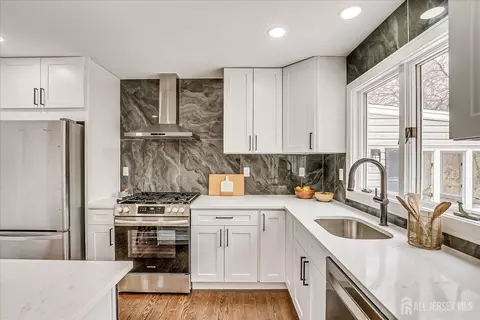 13 Brookside Rd, Edison, NJ 08817 photo 16