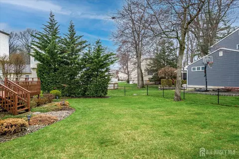 Exterior - 2 Dellview Dr, Edison, NJ 08820 photo 7 of 9
