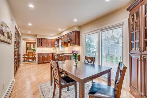 Kitchen - 2 Dellview Dr, Edison, NJ 08820 photo 6 of 6