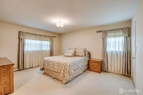 Bedroom - 2 Dellview Dr, Edison, NJ 08820 photo 1 of 7