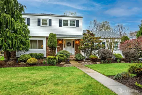 Exterior - 2 Dellview Dr, Edison, NJ 08820 photo 2 of 9