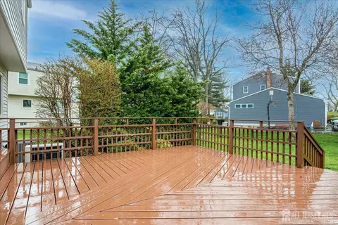 Exterior - 2 Dellview Dr, Edison, NJ 08820 photo 9 of 9