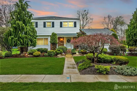 Exterior - 2 Dellview Dr, Edison, NJ 08820 photo 1 of 9