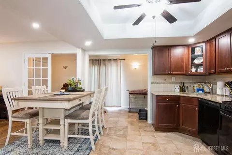 166 Devon Ct, Old Bridge, NJ 08857 photo 8