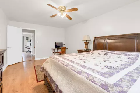 90 Pheasant Run, Edison, NJ 08820 photo 19