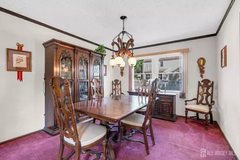 92 Maplewood Ave, Edison, NJ 08837 photo 20
