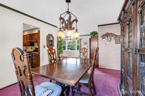 92 Maplewood Ave, Edison, NJ 08837 photo 21