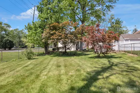 92 Maplewood Ave, Edison, NJ 08837 photo 42