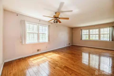 Living - 44 Townsend Dr, Matawan, NJ 07747 photo 3 of 4
