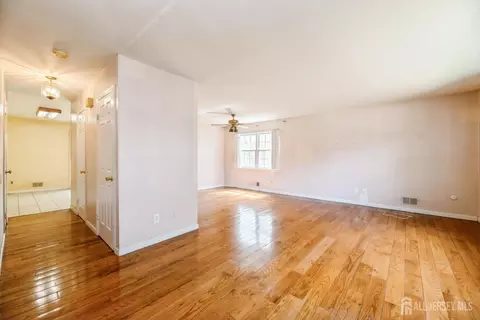 Entry Way - 44 Townsend Dr, Matawan, NJ 07747 photo 2 of 3