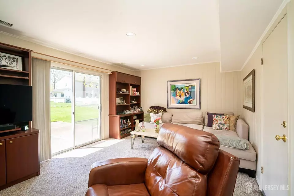 Living - 50 Oakey Dr, South Brunswick, NJ 08824 photo 2 of 3