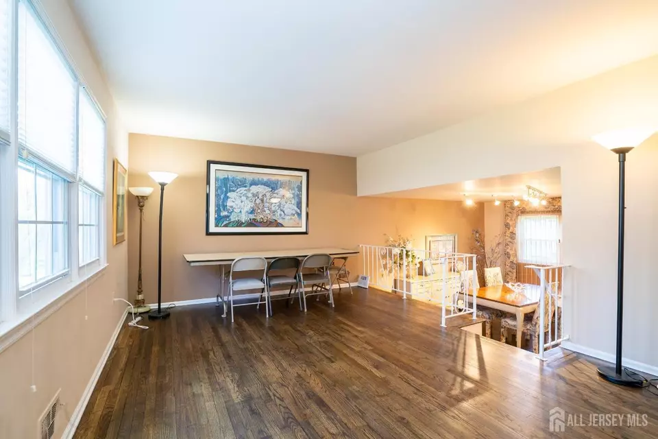 Entry Way - 50 Oakey Dr, South Brunswick, NJ 08824 photo 3 of 4