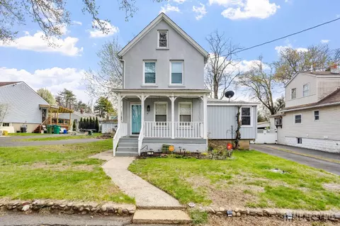 47 Harrison Ave, Edison, NJ 08837 photo 3