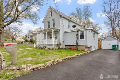 47 Harrison Ave, Edison, NJ 08837 photo 2
