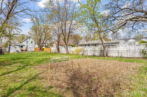 47 Harrison Ave, Edison, NJ 08837 photo 5