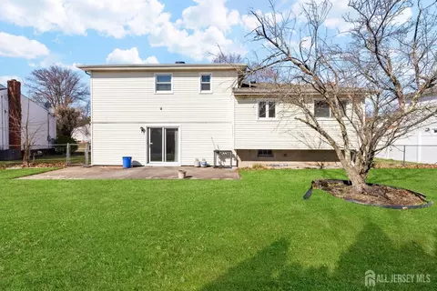 24 Lench Ave, Edison, NJ 08820 photo 33