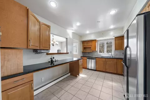 24 Lench Ave, Edison, NJ 08820 photo 21