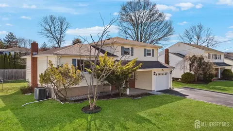 24 Lench Ave, Edison, NJ 08820 photo 2