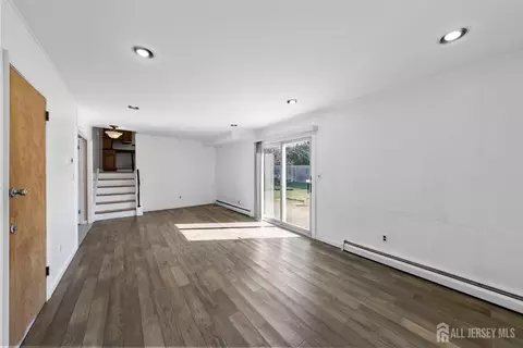 24 Lench Ave, Edison, NJ 08820 photo 11