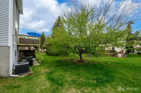 2 Crockett Ln, Ewing, NJ 08628 photo 43