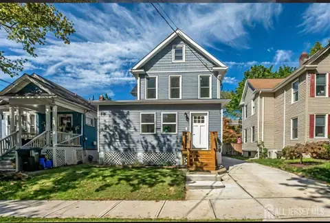 307 Wayne St, Highland Park, NJ 08904