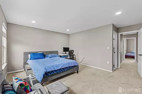 26 Brewster Cir, Old Bridge, NJ 08857 photo 16